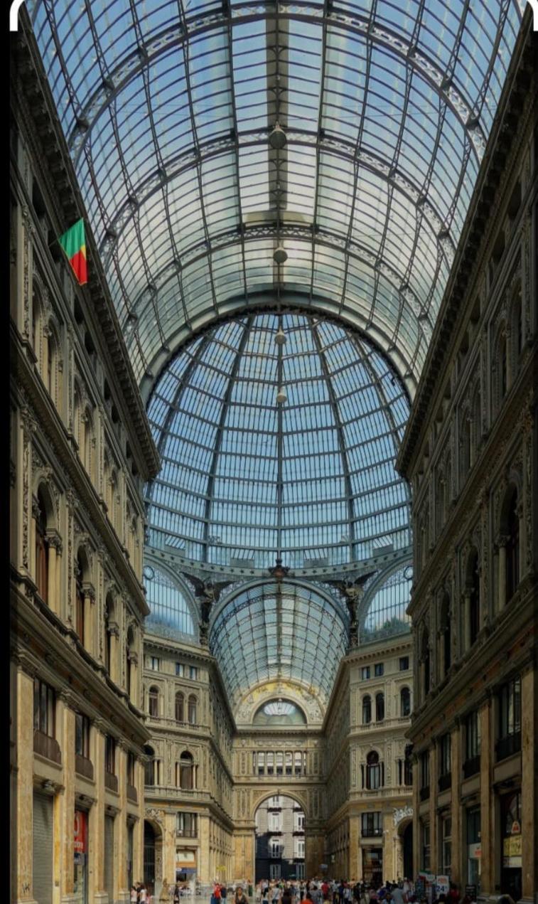 Апартаменты Royal Spaccanapoli Экстерьер фото